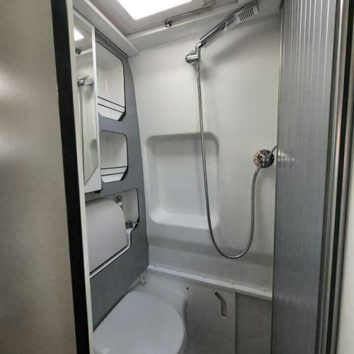 campervan-mieten-dusche